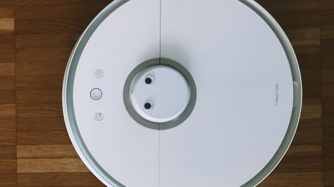 top down look at a roborock vacuum