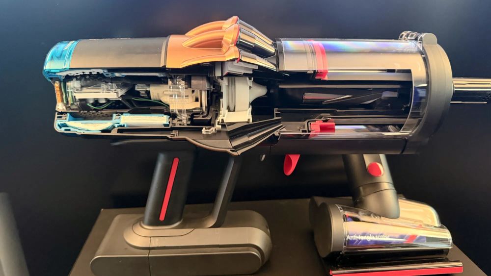 The most exciting things about Dyson's new V16 Piston Animal are the usability improvements