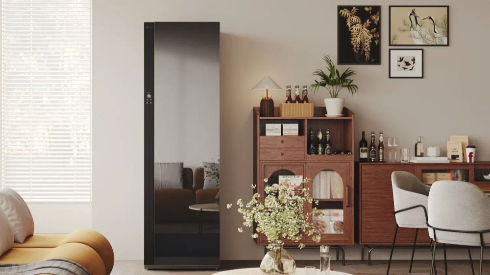 LG's new clothing steam cupboard comes with a built-in hand steamer