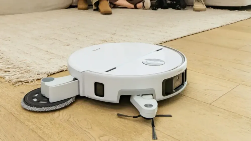 MOVA's V70 Ultra Complete wants to out clean your corners