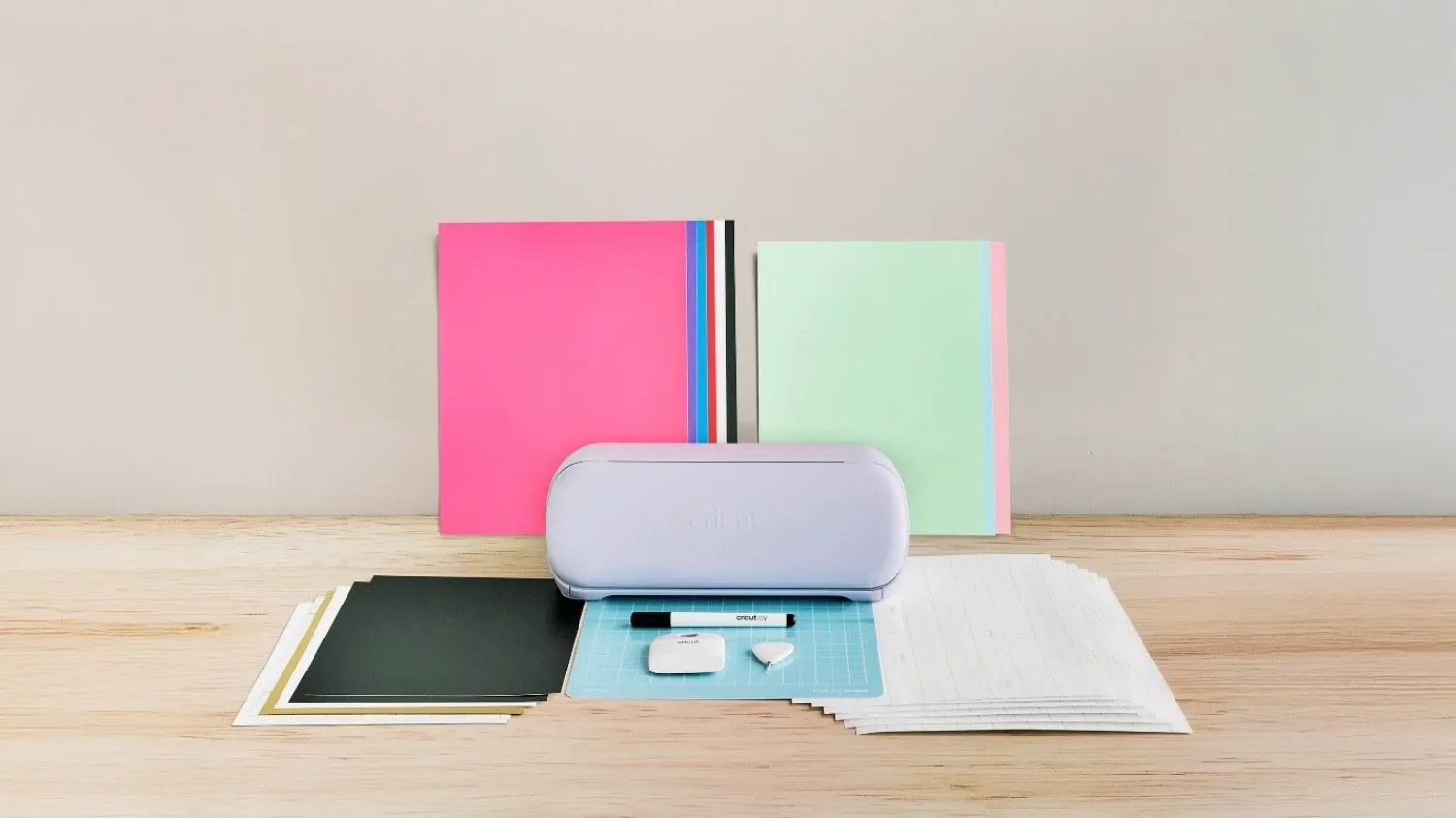 The new lavender Cricut Joy Xtra bundle