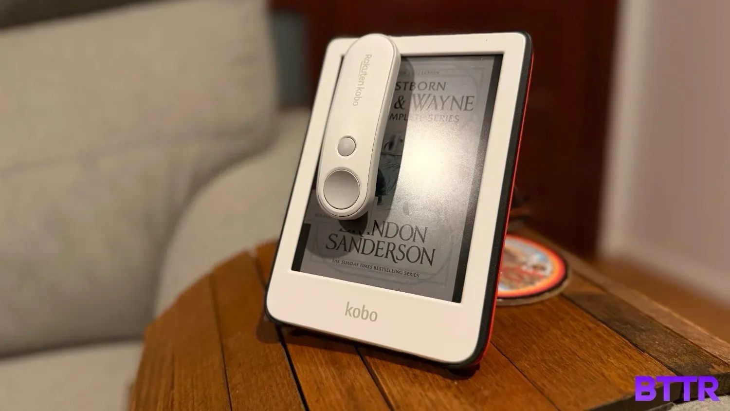 The Kobo Remote hanging over the Clara Colour