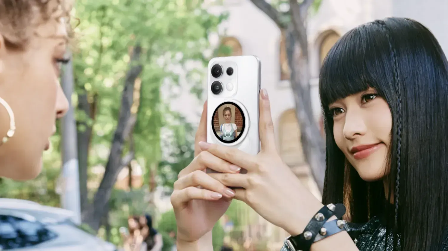 The OPPO Bubble wants to fix your worst rear-camera selfies