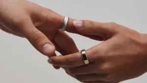 Oura Ring 5 shrinks by 40% and somehow gets better at the same time