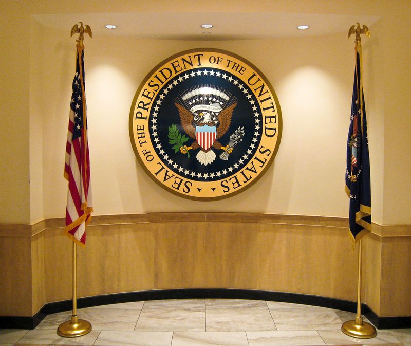 The President Is Not A CEO, and the Nation Not A Business