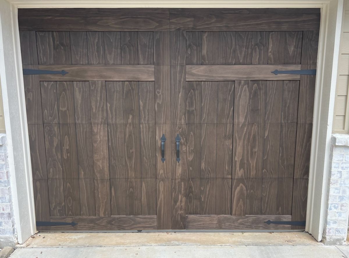 Wood Garage Door Skins from a Pro’s Perspective