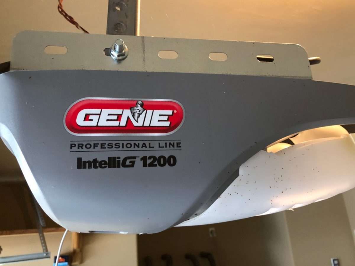 Common Problems with Genie and Overhead Door Garage Door Openers