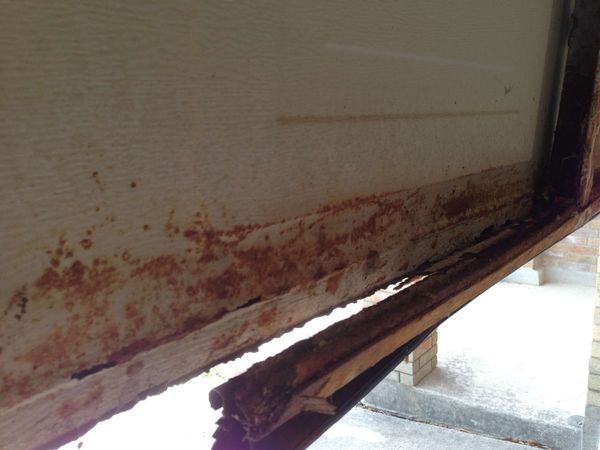 Why Is My Garage Door Rusting?