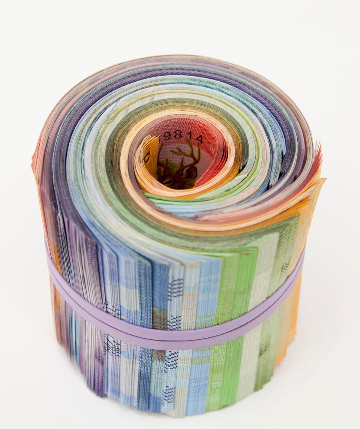 A colourful roll of bank notes called El Dinero Vuela by Adriana Martínez Barón.
