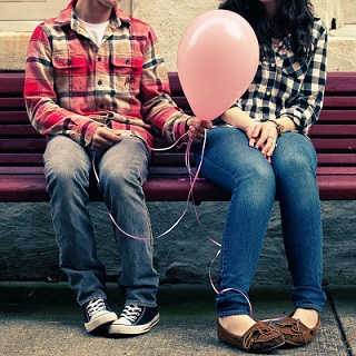 love-balloon-ipad-wallpaper