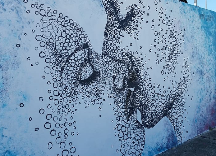 EXISTÍA UN ABISMO ENTRE AMBOS (RELATO)