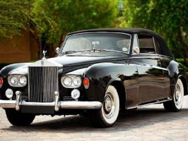 SAN PATRICIO: ¿CERVEZA O ROLLS-ROYCE? (RELATO)