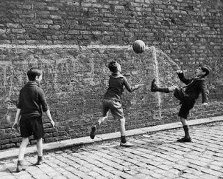 REGLAS DE FÚTBOL CALLEJERO ANTIGUO (CURIOSIDADES)