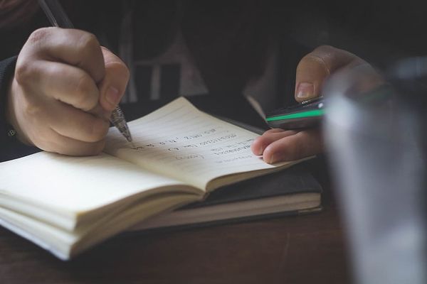 ME GUSTA LA GENTE Y ME GUSTA CONTAR COSAS (REFLEXIÓN)