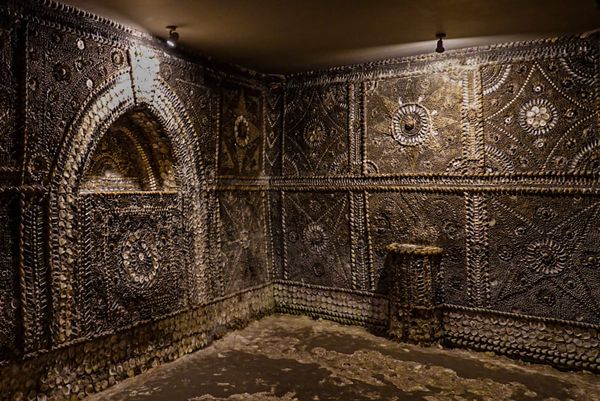 UN GRAN MISTERIO DE UN GRAN GENIO ANÓNIMO (VIAJES)