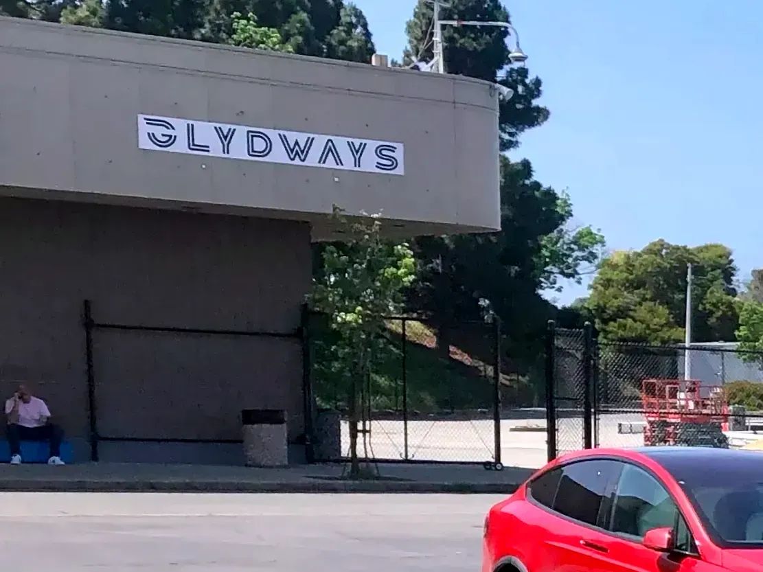 Glydways turning Sears into AV command center at Hilltop Mall