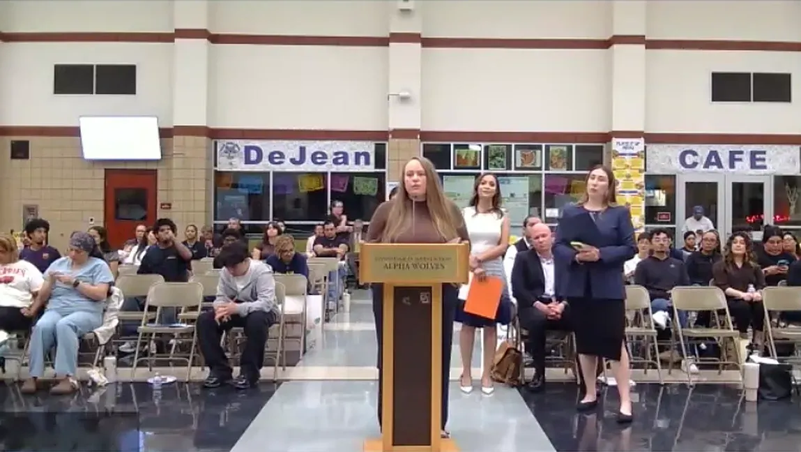 Divided WCCUSD board renews Summit Tamalpais charter with new reporting requirements