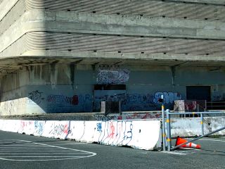 Richmond Port installs barriers at General Warehouse to prevent sideshows