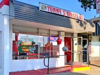 New smash burger spot opens on San Pablo Avenue