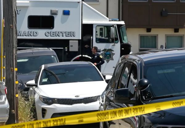 Update: area cleared, lockdown lifted after Richmond police respond to barricaded suspect