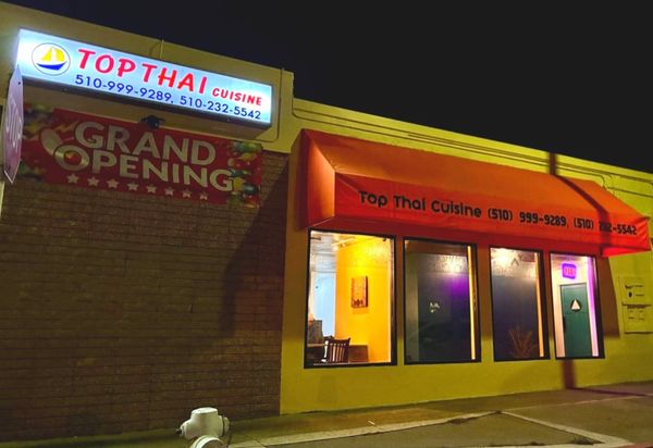 More curry, fewer vacancies: a new Thai restaurant opens on San Pablo Avenue