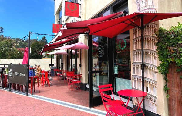 What's the Buzz: Point Richmond's Roma Caffe and Bar