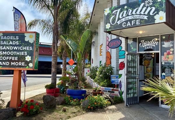 What's the Buzz: El Jardín de los Sueños Cafe, coffee edition