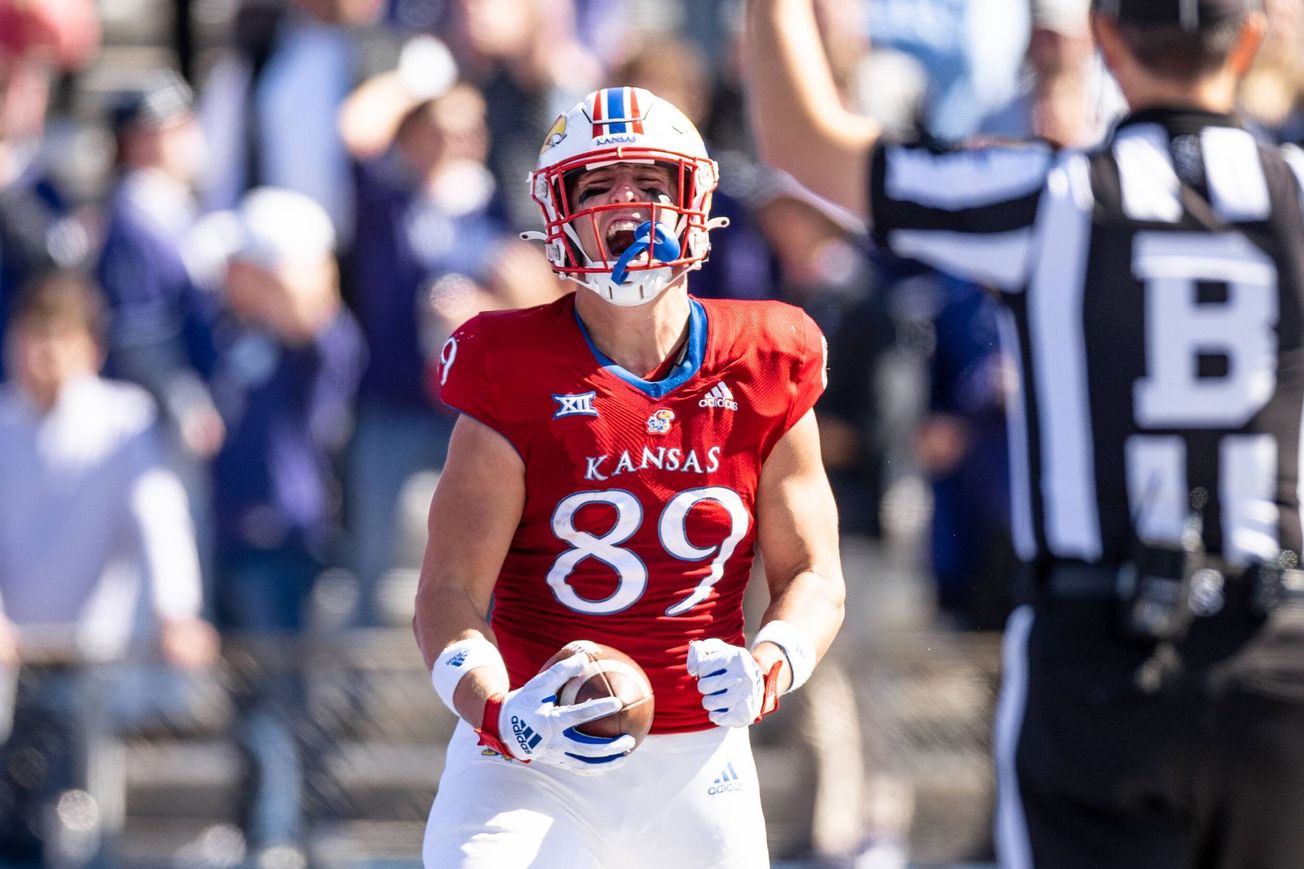Offseason Overview: How many tight ends will KU utilize in 2023?
