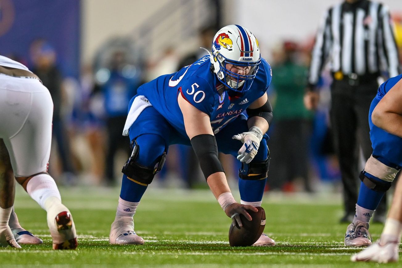 Offseason Overview: The value of the old men of the O-Line