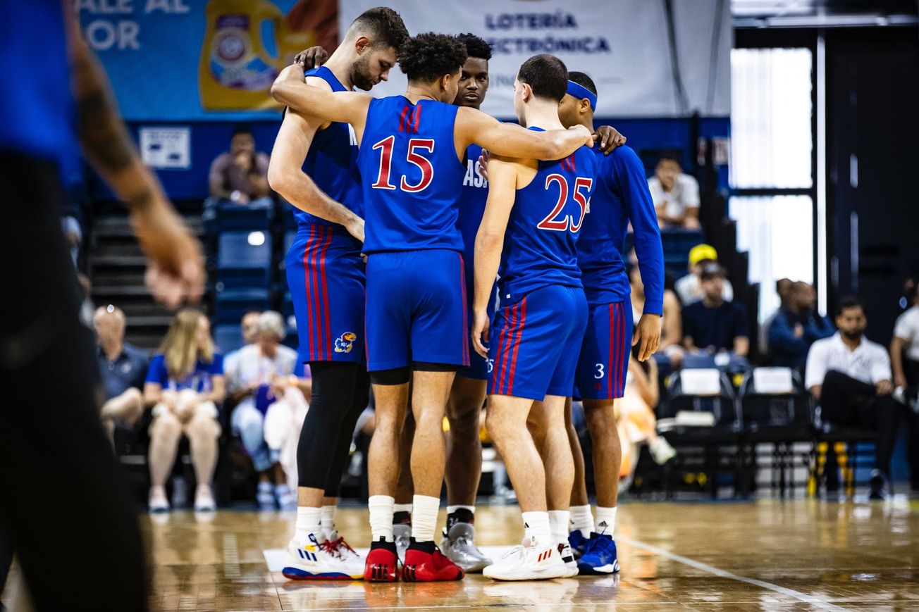 Jayhawks clobber Puerto Rico select team, 106-71