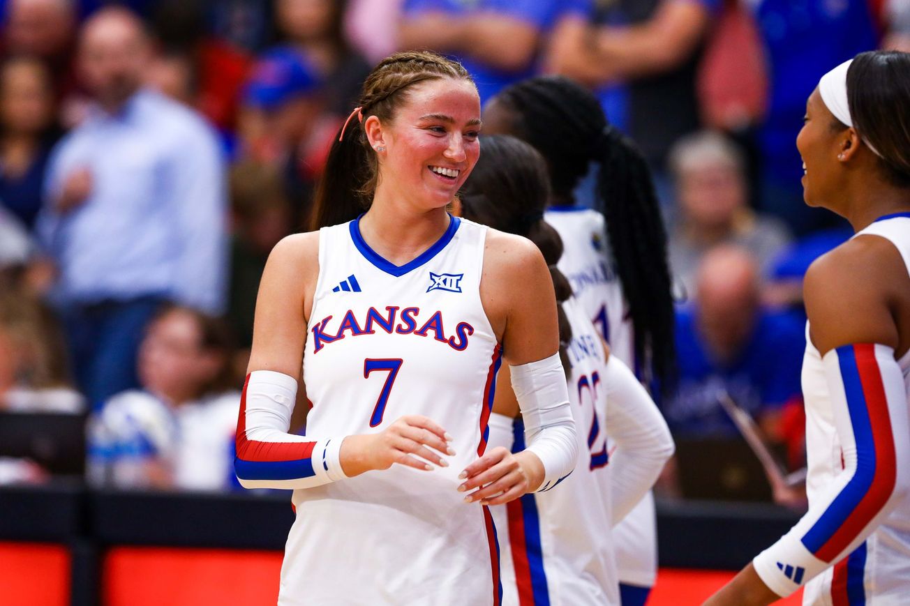 How sophomore Katie Dalton found a home at Kansas and on defense