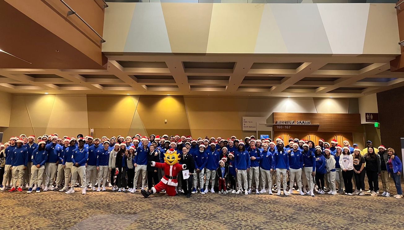 Final tune-up before bowl game includes community outreach event