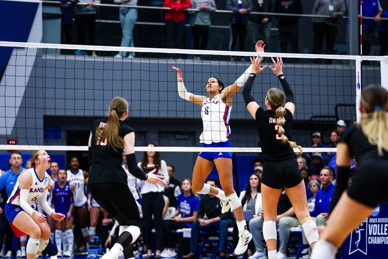 Reagan Cooper's volleyball career picks up another unexpected lift