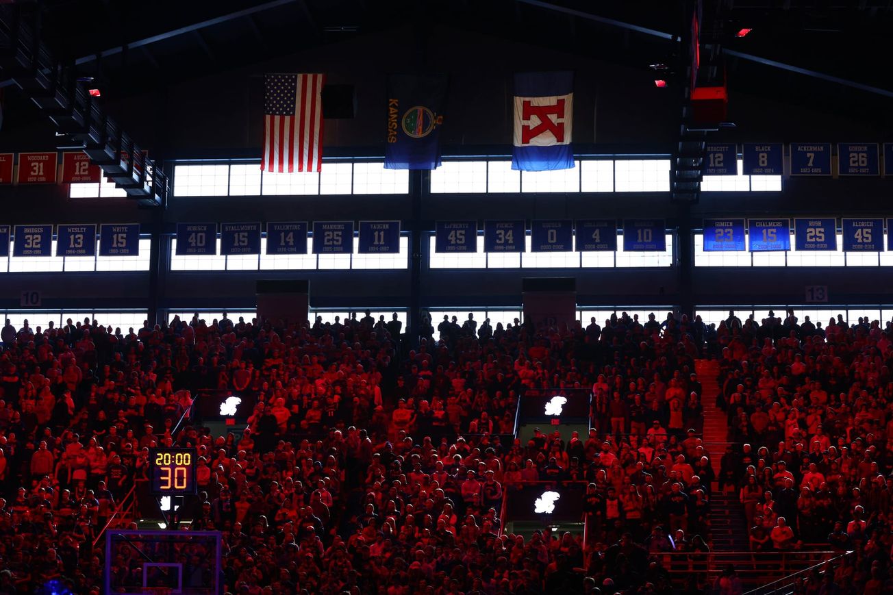 What PG Labaron Philon reopening his recruitment should tell you