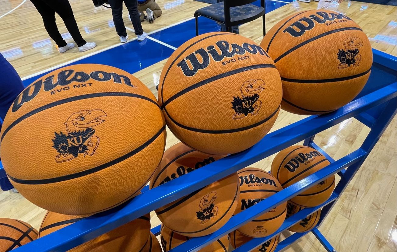 KU's newest transfer portal pick-up has starter written all over him