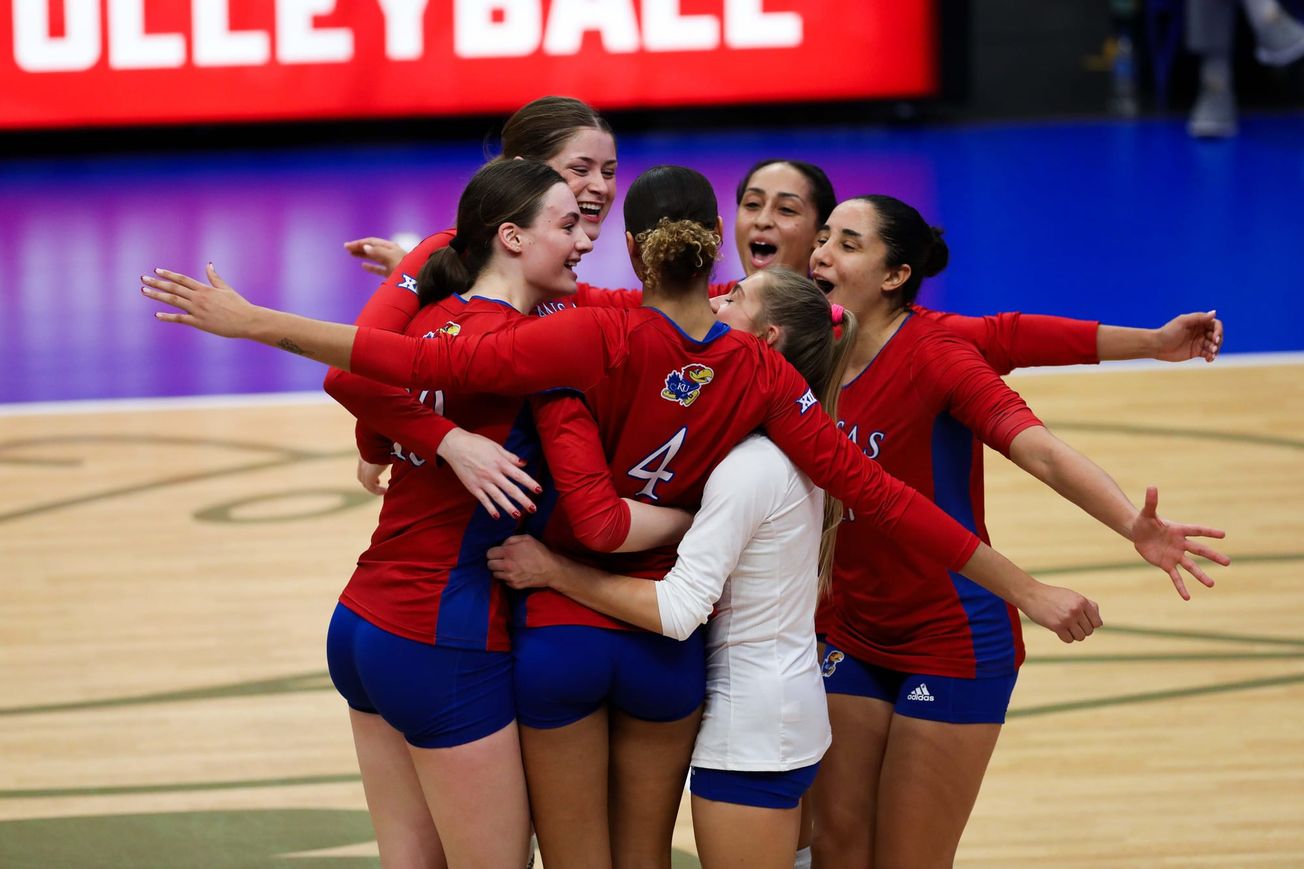 How sweep: 8th-ranked Jayhawks make quick work of West Virginia