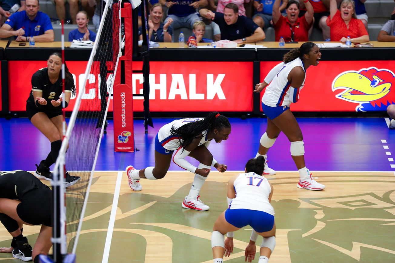 Jayhawks join NCAA Tournament field for 4th consecutive season