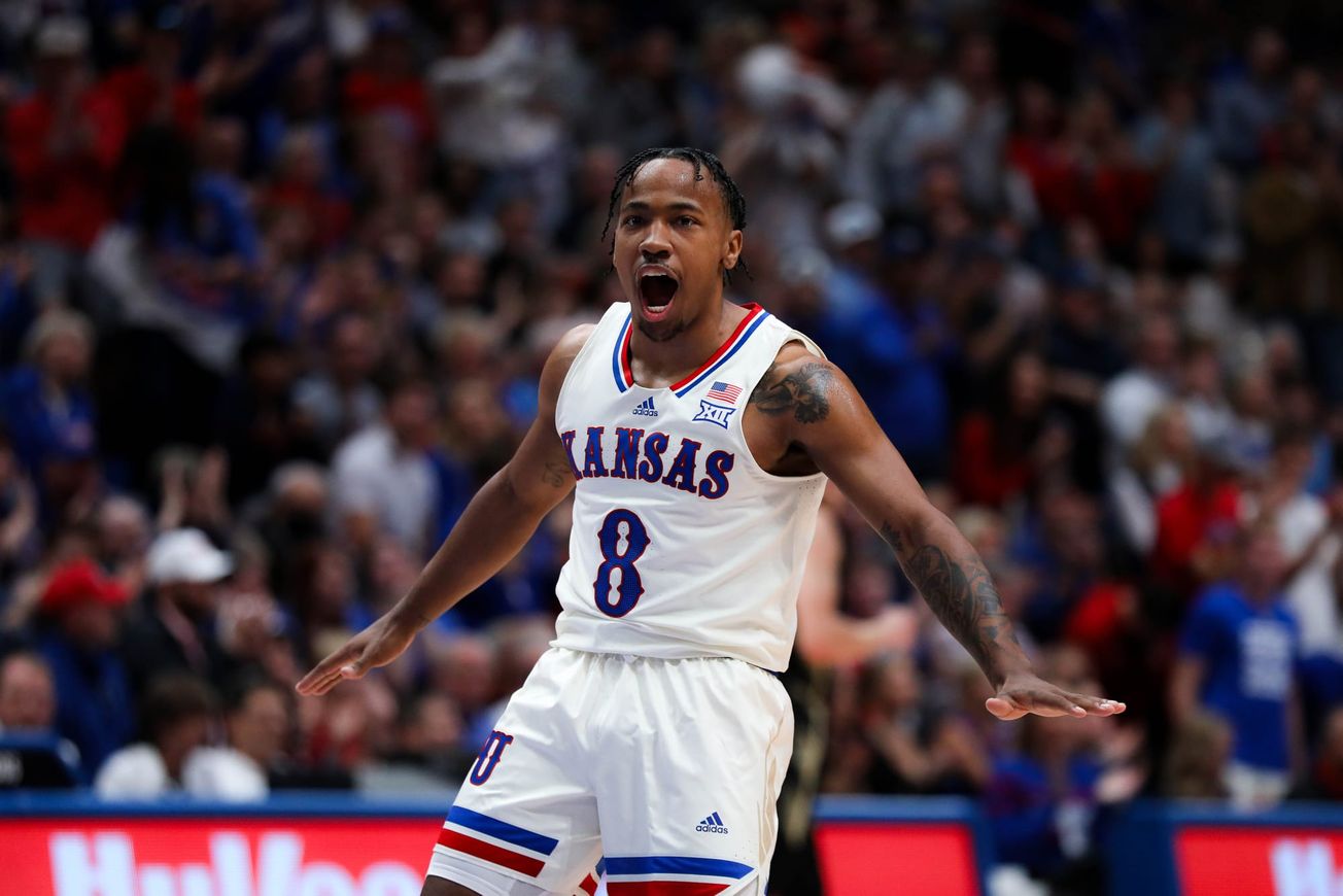 Tackling the leadership question surrounding Kansas basketball