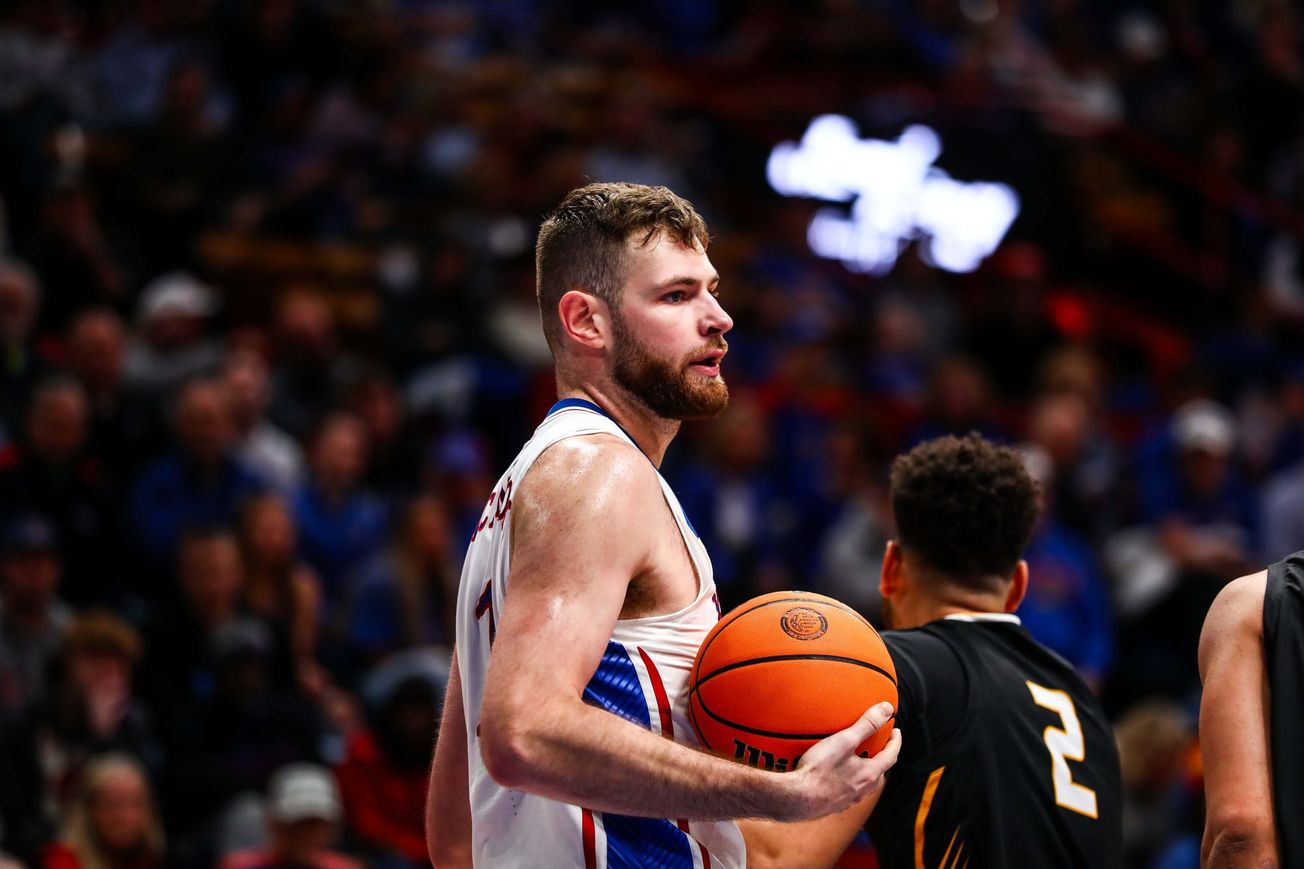 Like it or not, numbers show KU big man Hunter Dickinson has produced