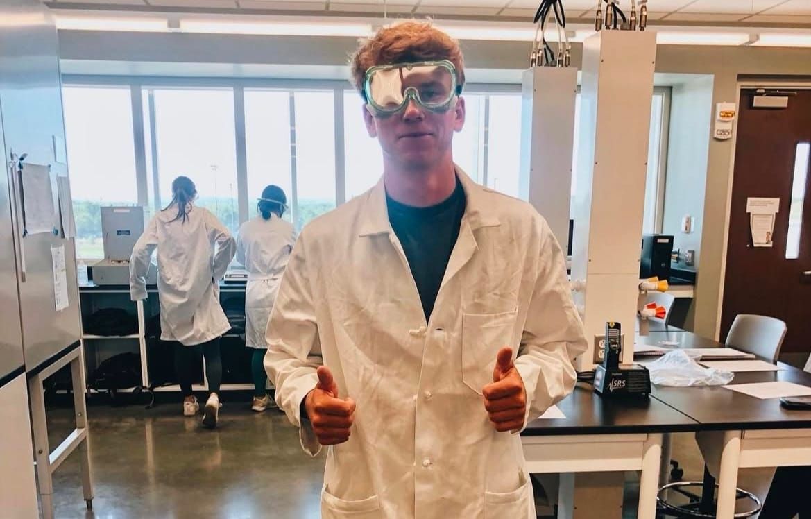 KU's best (only?) molecular cellular developmental biologist golfer