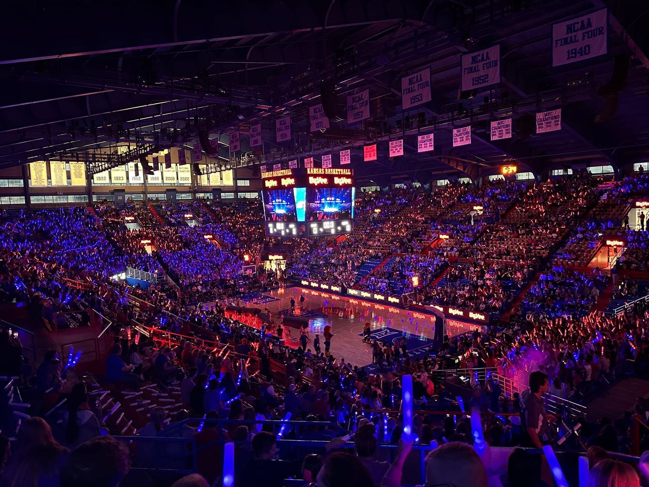 Late Night set for Oct. 17