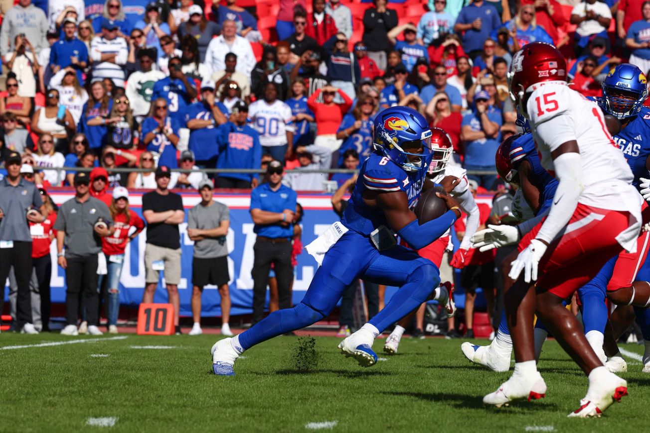 Does Kansas QB Jalon Daniels have the green light to run whenever?