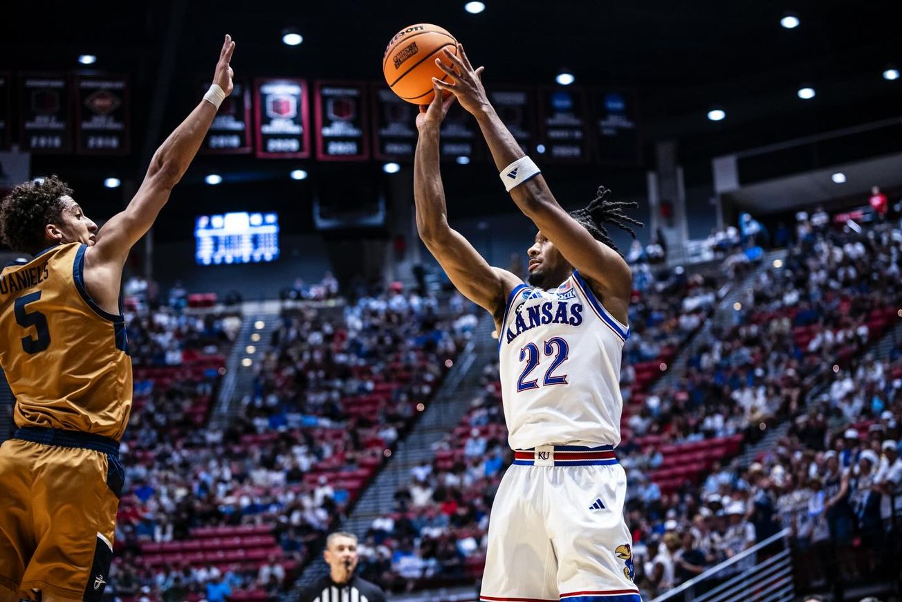 How Topps landed Darryn Peterson's NCAA game patch after Friday win