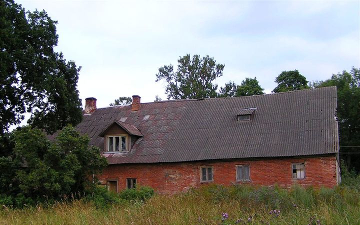 The Roof: Our Personal "Stormy Sea" and the Mystery of the Missing Beams
