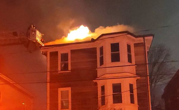 Trapped in an elevator; more apartments; fire in JP