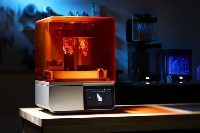 Formlabs Form 4 SLA resin 3D printer