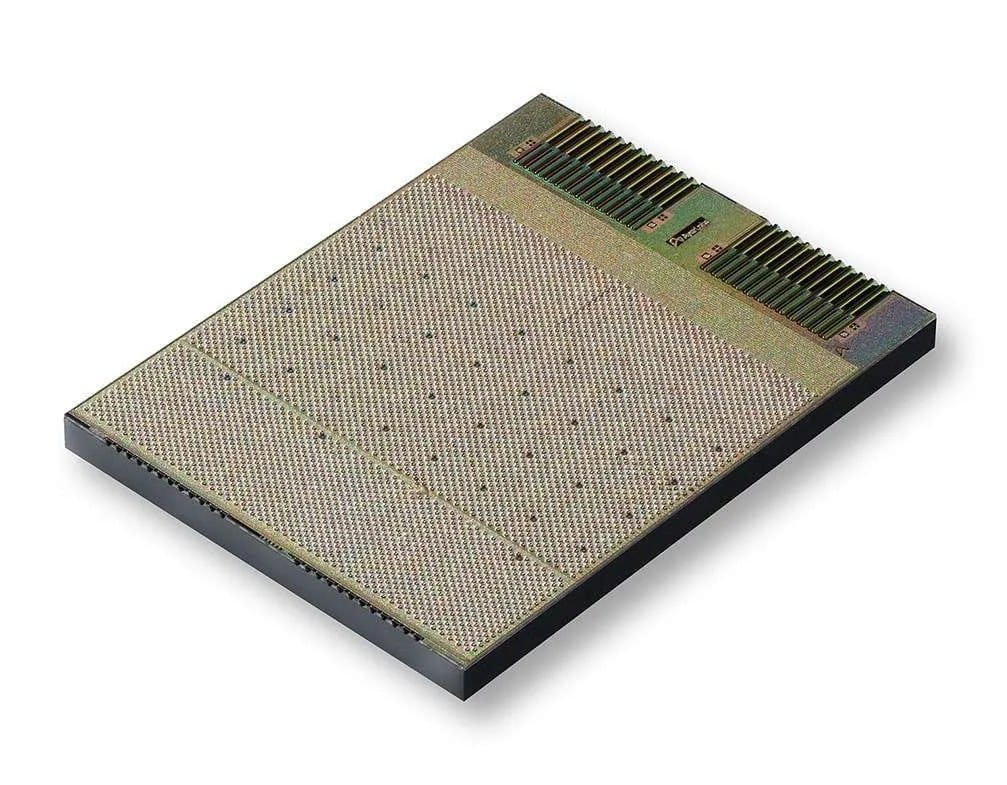 Ayar Labs TeraPHY UCIe optical I/O chiplet delivering 8 Tbps