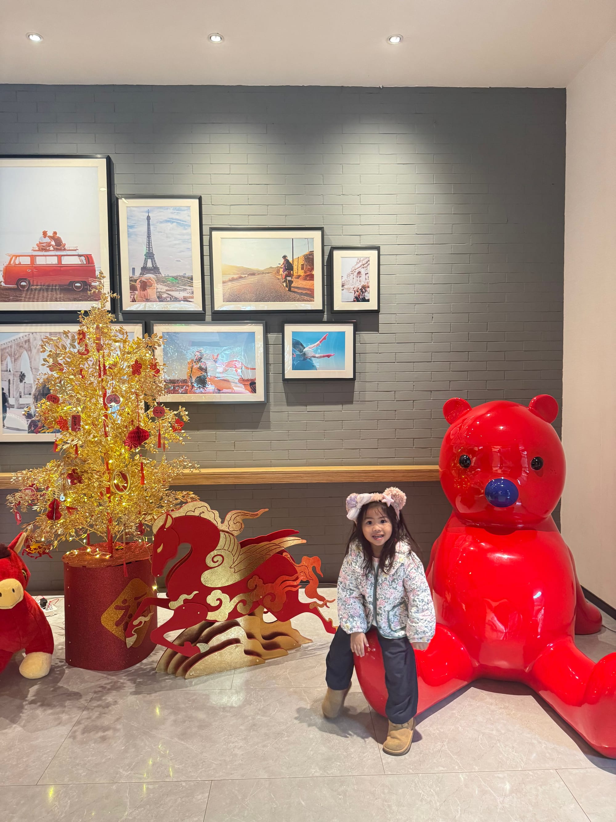 UrCove by Hyatt Jing'An, Shanghai lobby