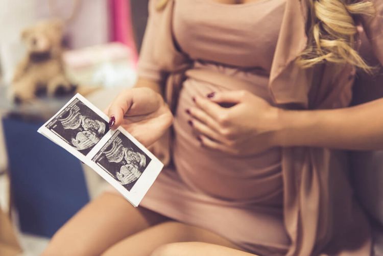 Como planejar um chá de bebê criativo para gêmeos?