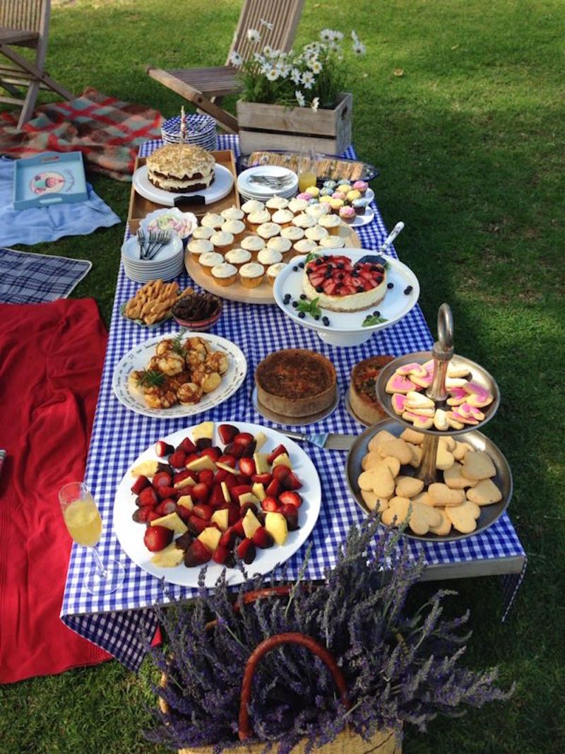 Chá de bebê ao ar livre: monte o seu do convite à lembrancinha